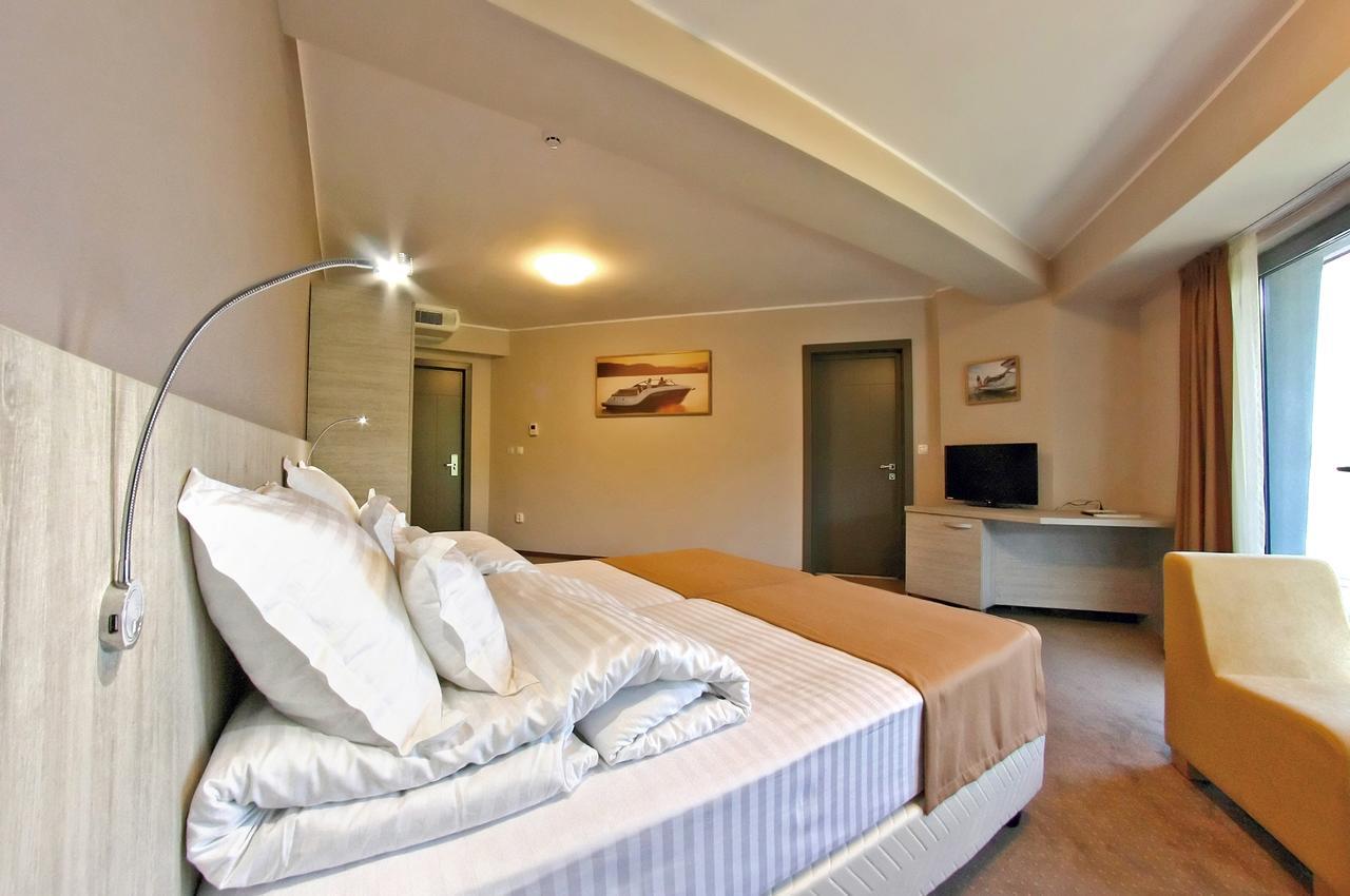 Nemo Hotel